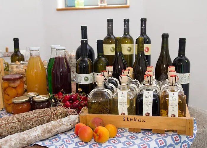 Kmetija Stekar * Kojsko